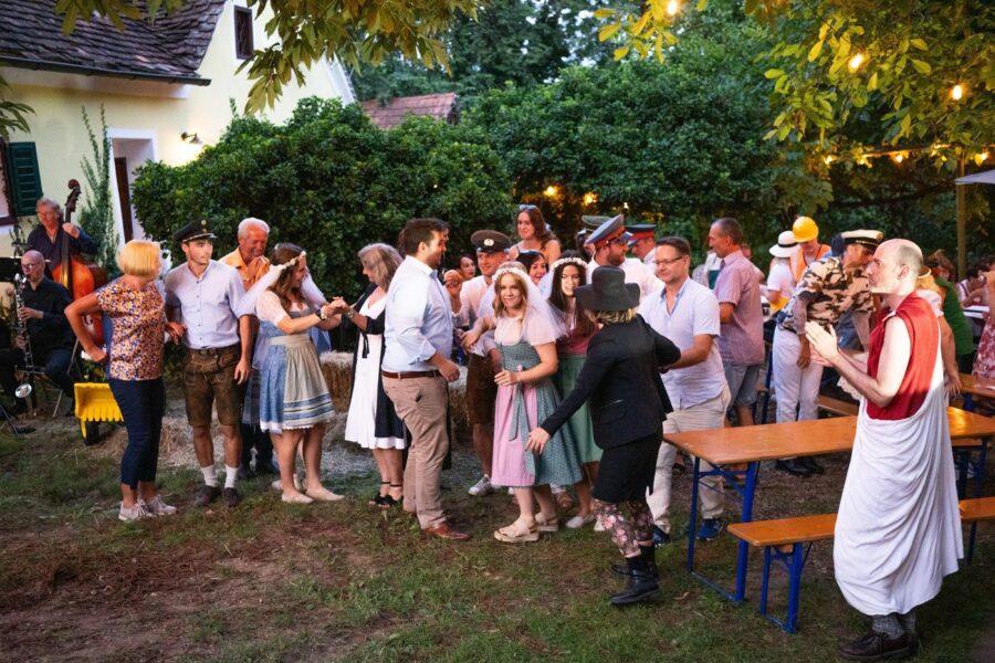 Oper am Bauernhof Liebestrank Opernkarusell Buschenschank Pöltl Löffelbach (32)